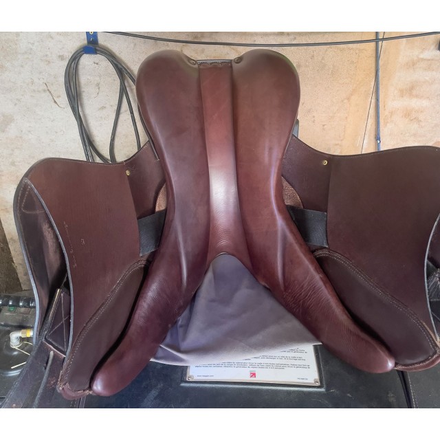 Selle Eric Mondange Sunrise - 17" - très peu servie