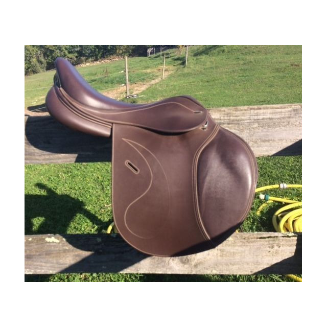 Selle tekna Jump 17p excellent état