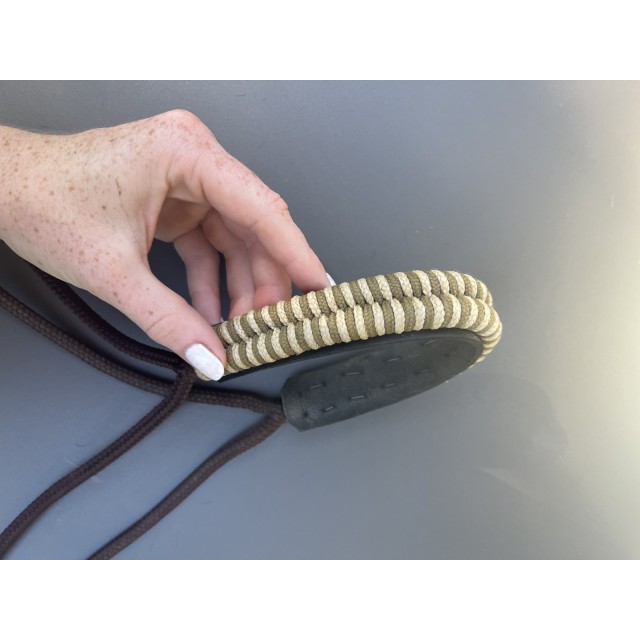 Licol en corde muserolle tressée néoprène.