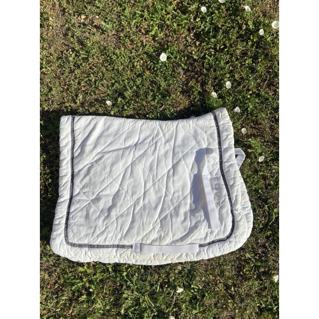 Tapis blanc equitheme