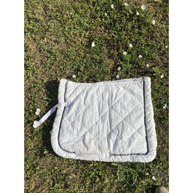 Tapis blanc equitheme