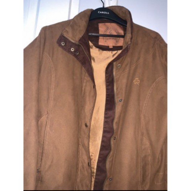 Veste en cuire velours