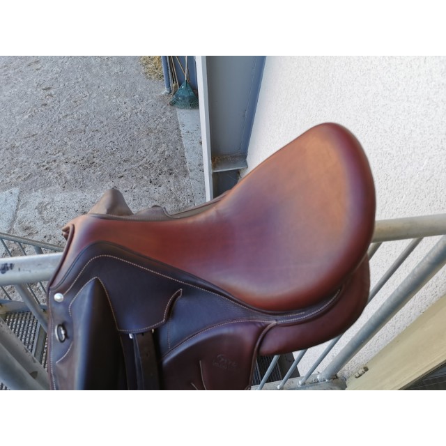 Selle de dressage Devoucoux Makila lab