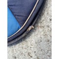 Tapis d’équitation bleu et bleu marine