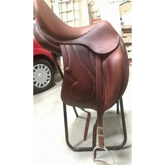 Selle de dressage Antarès 17,5''
