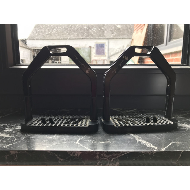 Selle Équipe synergie doublée veau 17"
