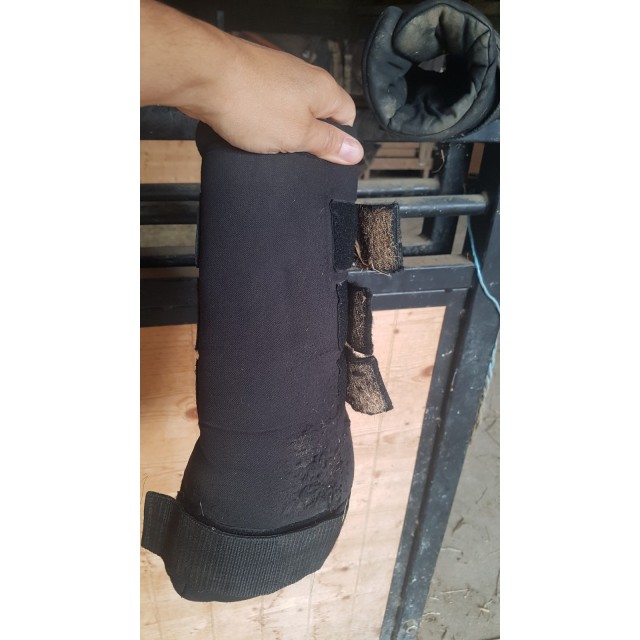 Stable boots Back On Track