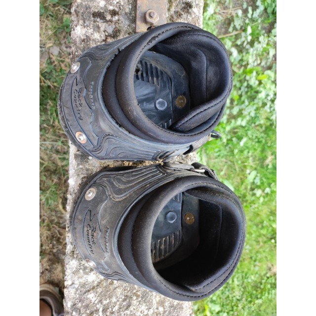 Hipposandales back country