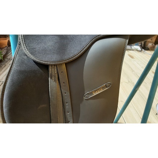 selle mixte 17 pouces toute équipée