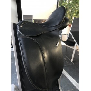 Selle dressage wintec 250 17 pouces