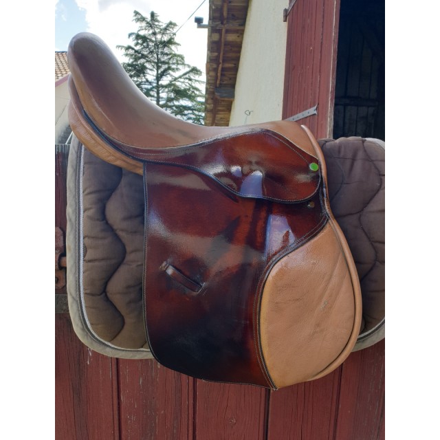 Selle mixte 17,5 cuir