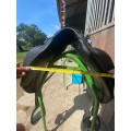 Selle devoucoux Makila taille 17.5, négociable année 2019