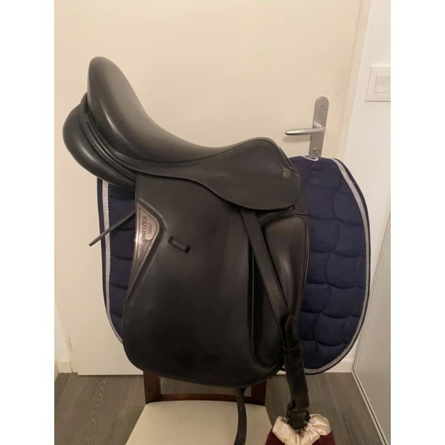 Selle de dressage