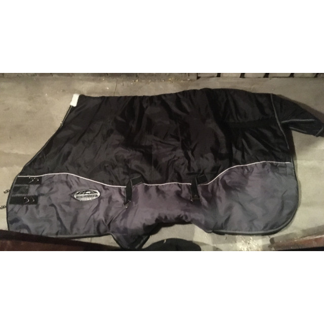 Couverture de Paddock WEATHERBETAA COMFITEC 360g taille 135cm