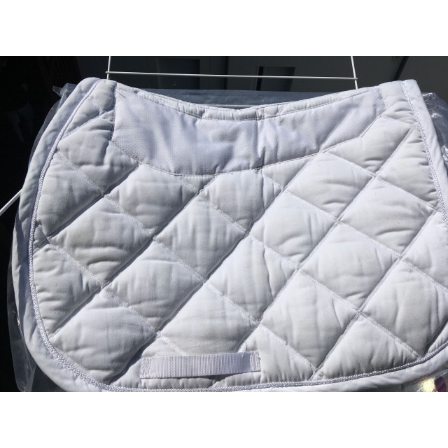 Tapis blanc