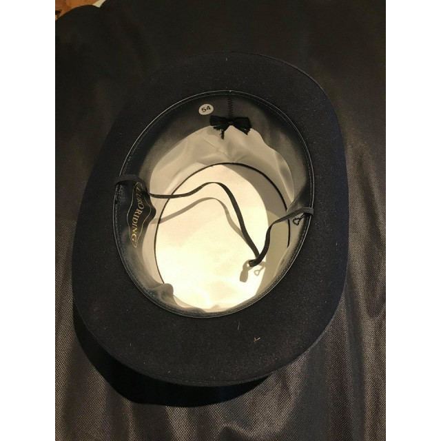 Chapeau de dressage