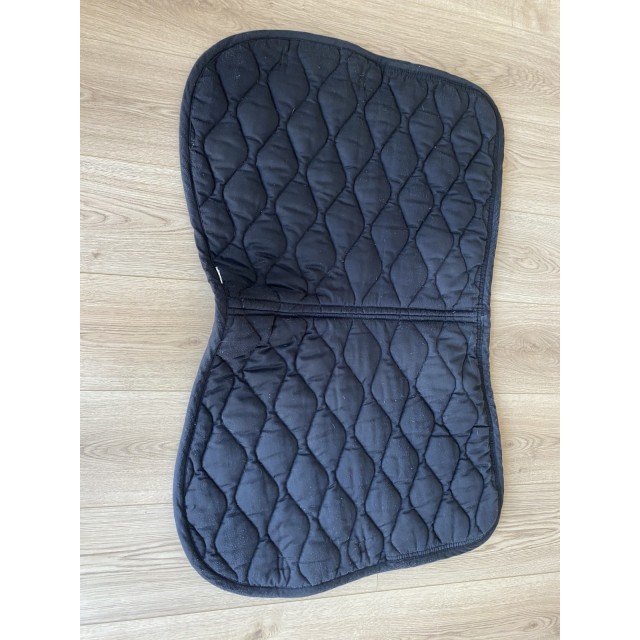Tapis pearls  noir fouganza