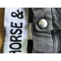 Pantalon d’équitation gris horse and go taille 14 ans