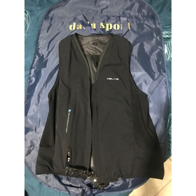 Veste de concours et son air bag