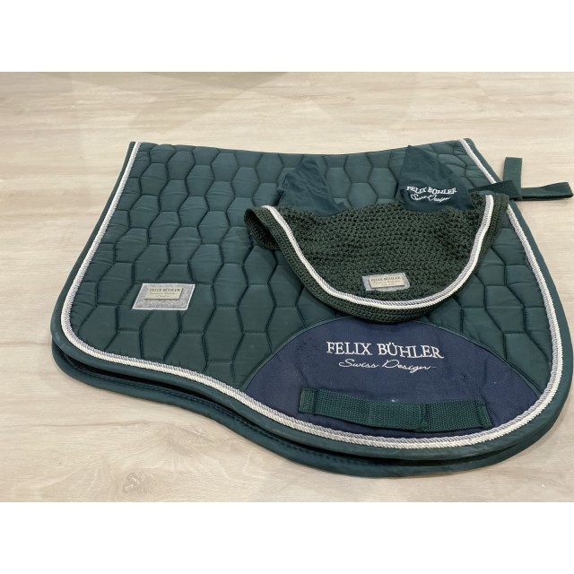 Ensemble Tapis/ Bonnet vert sapin Félix Bühler