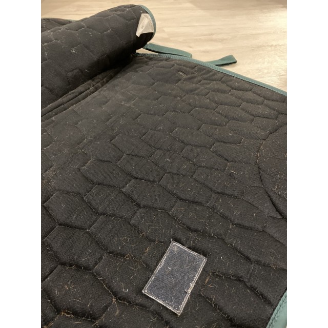 Ensemble Tapis/ Bonnet vert sapin Félix Bühler