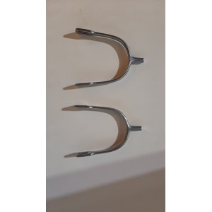 Eperons bouts carrés