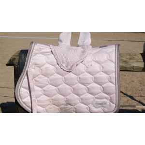 Ensemble Tapis / bonnet Eskadron