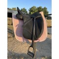 Selle dressage Wintec Isabelle Werth 16,5 pouces