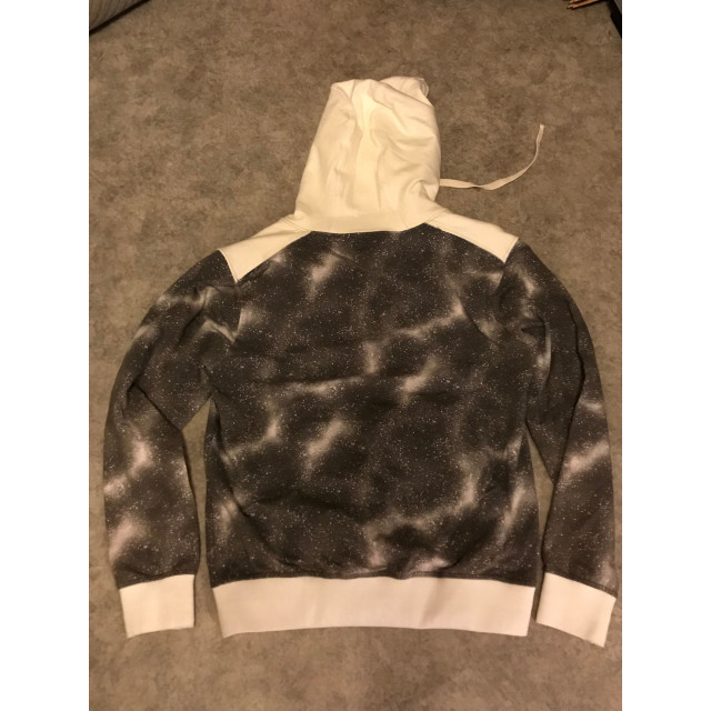 Sweat à capuche