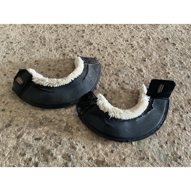 Cloche mouton noires