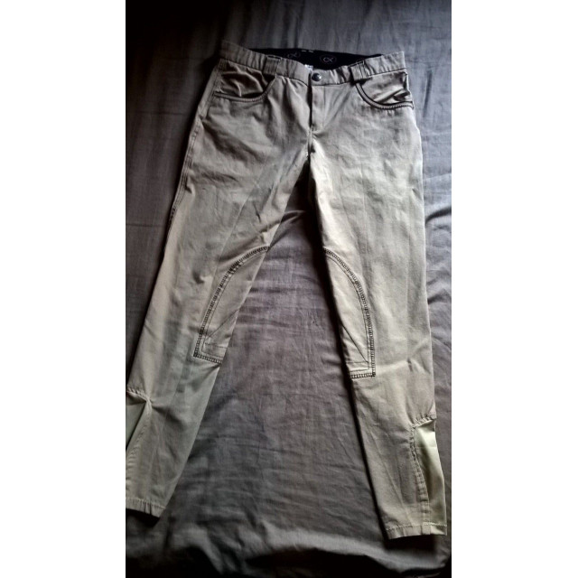 Pantalon komutekir