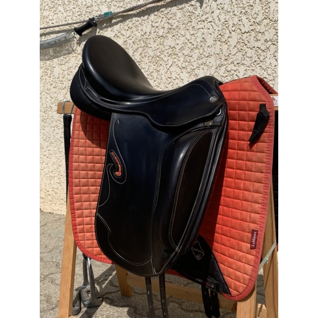 Selle dressage prestige mono quartier