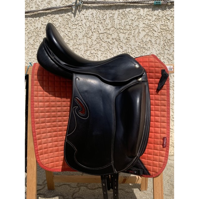 Selle dressage prestige mono quartier