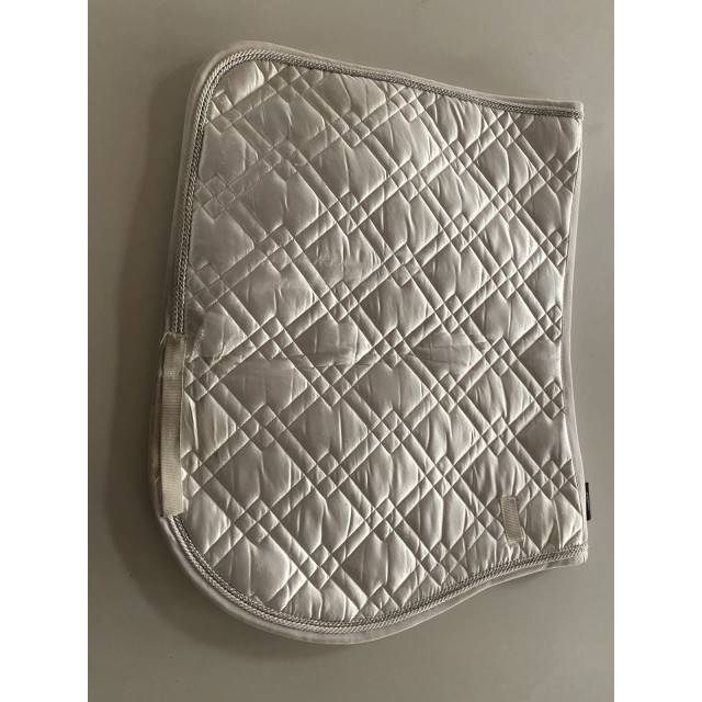 Tapis blanc