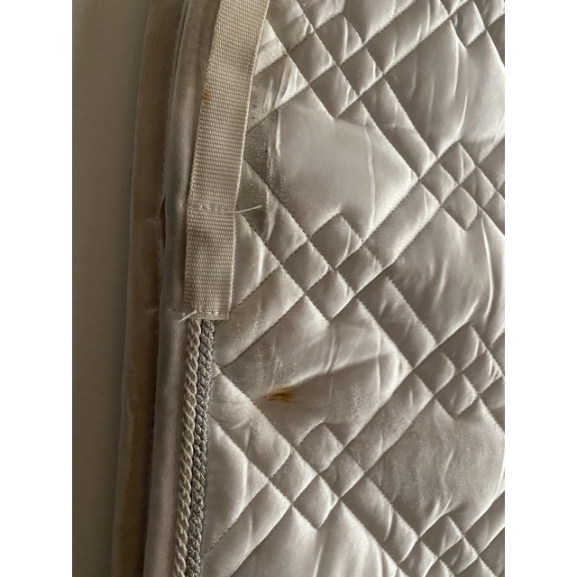 Tapis blanc