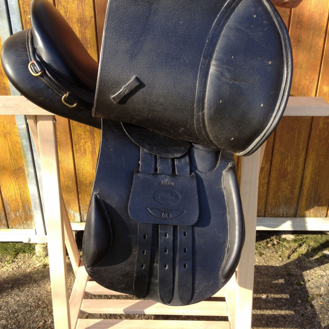 selle Eric Thomas noire taille 16,5