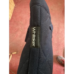 Tapis mixte bleu marine perles et pailleté