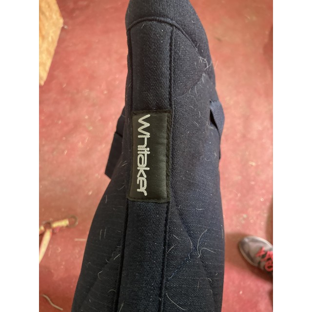 Tapis mixte bleu marine perles et pailleté