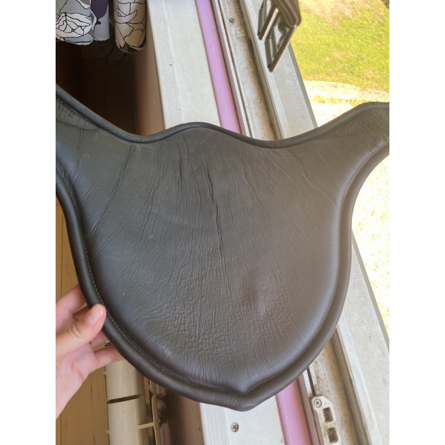 Sangle bavette rebelle sellier taille 135