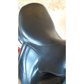 Selle Antares Cadence Dressage 17 pouces