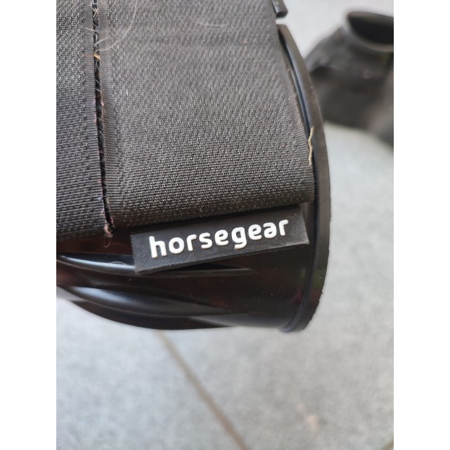 Paire de cloches à scratch noires Horsegear taille L
