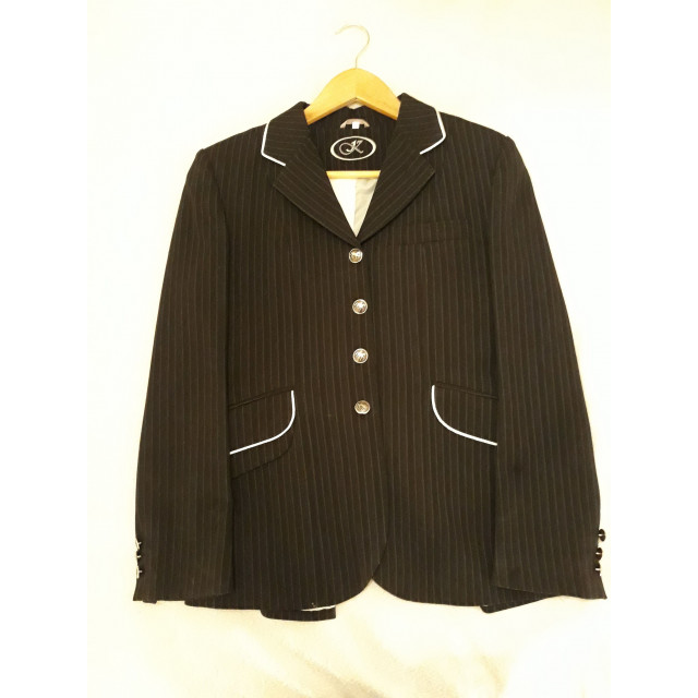 Veste Komutekir