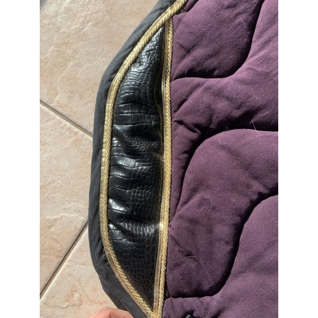 Tapis La Boite à Tapis prune / noir / doré