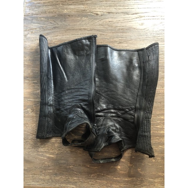 Mini chaps cuir enfant Éric Thomas