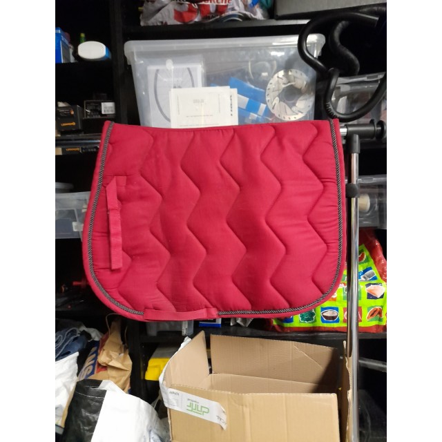 Tapis equitheme rouge