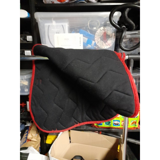 Tapis equitheme rouge