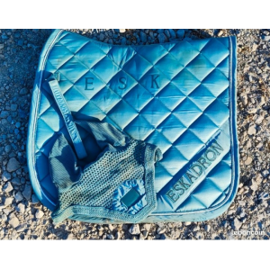 Ensemble dressage tapis + bonnet ESKADRON