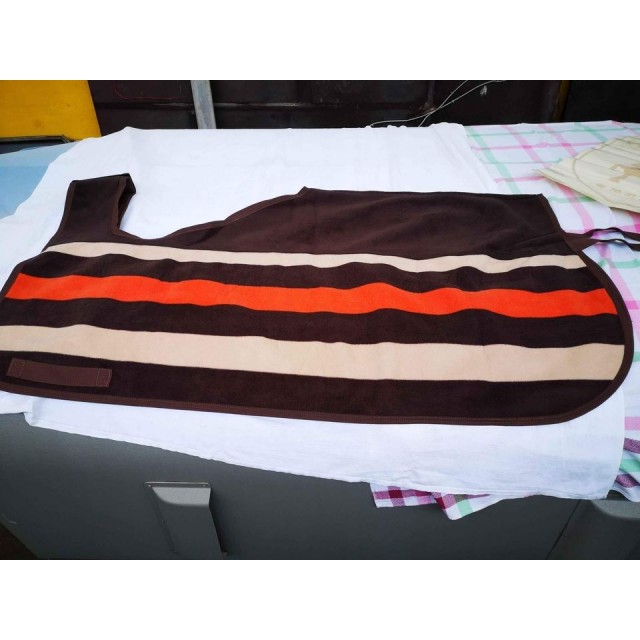 Couvre reins Newmarket