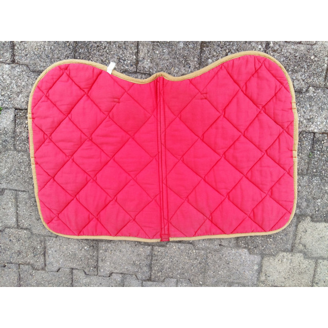 tapis de selle cerise