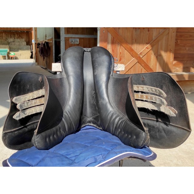 Selle mixte en cuir 17,5 pouces